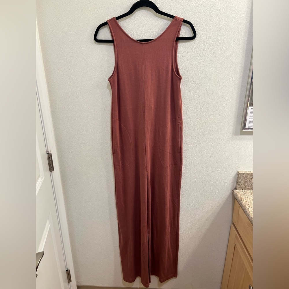 Fabletics Grace Relaxed Wide Leg Flowy Jumpsuit Soft Pockets NEW
